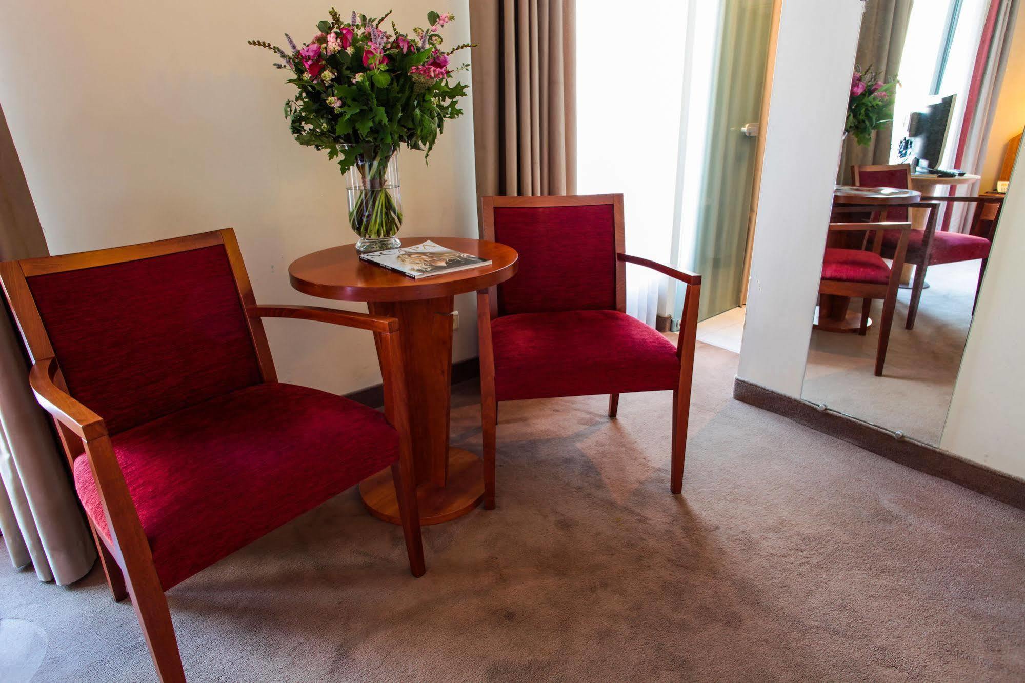 Astoria Hotel أنتويرب المظهر الخارجي الصورة